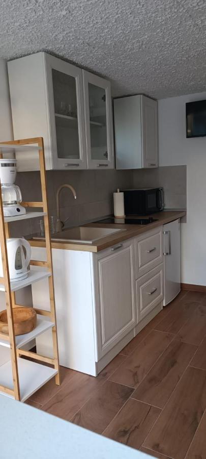 Ruzica 2 Appartement Makarska Buitenkant foto